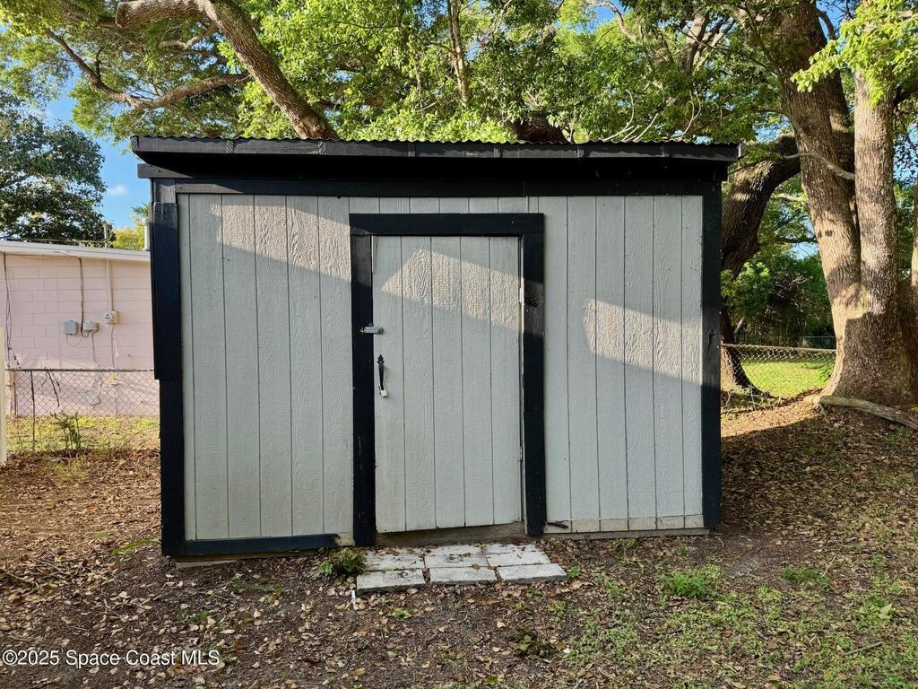 275 N Hilltop Drive, Titusville, FL 32796