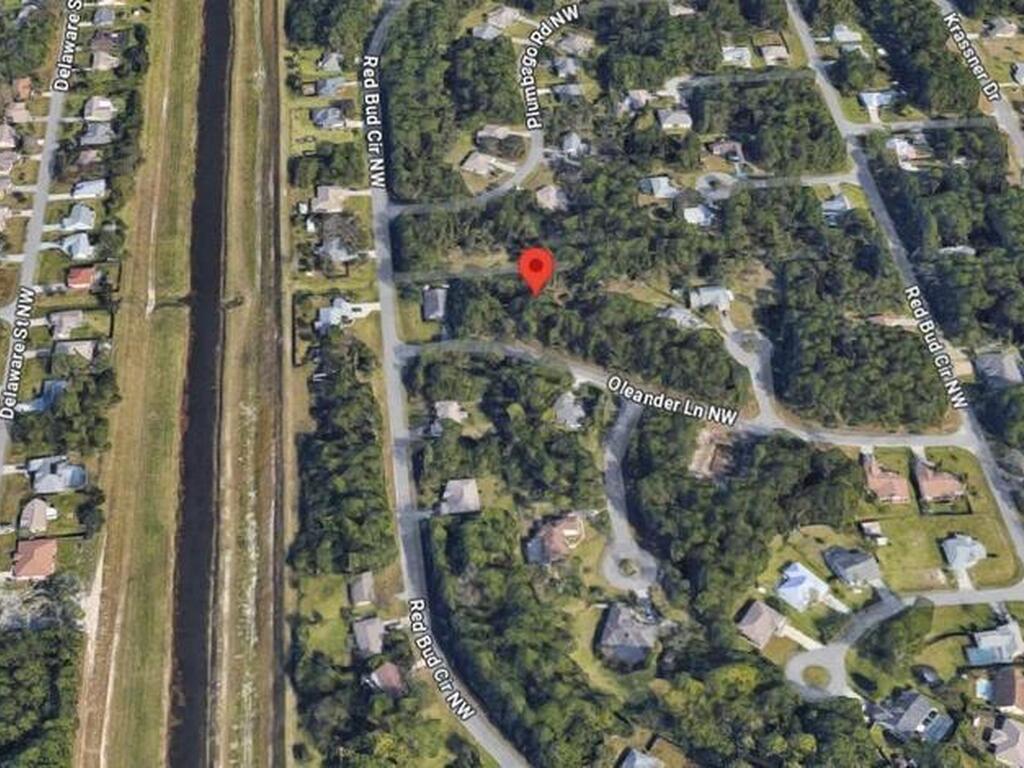 581 Oleander Lane, Palm Bay, FL 32907