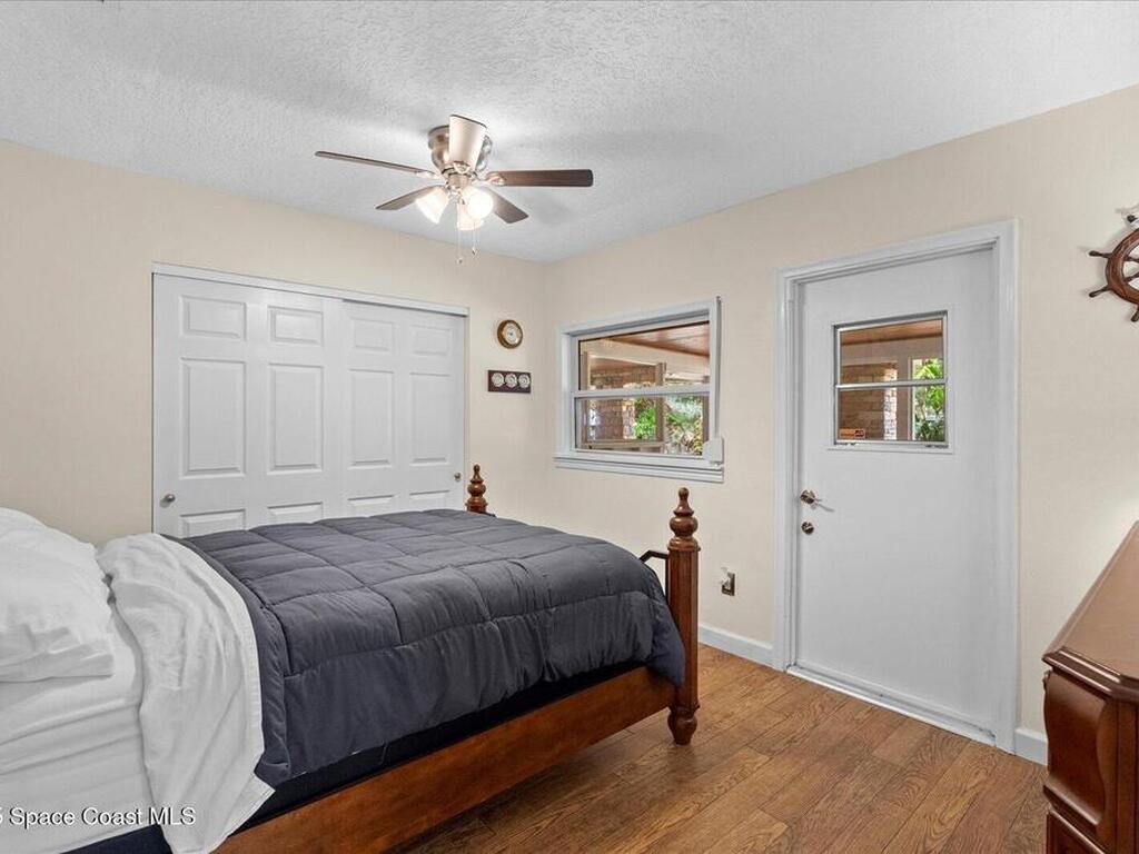 800 Hidden Oaks Lane, Oak Hill, FL 32759
