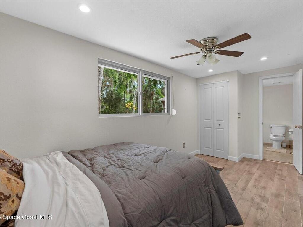 800 Hidden Oaks Lane, Oak Hill, FL 32759