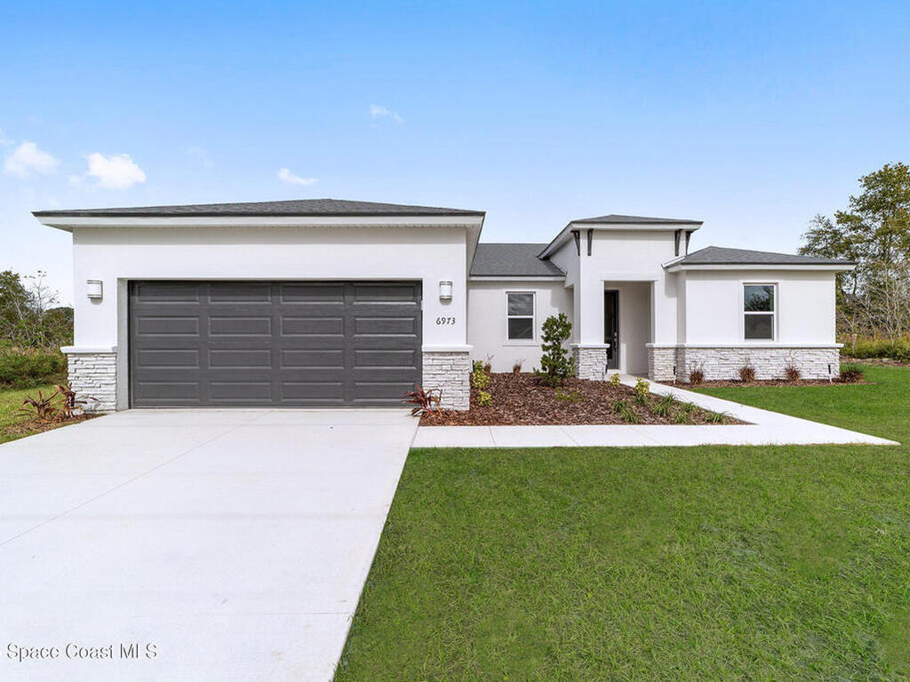 1080 Saint Johns Street, Palm Bay, FL 32909