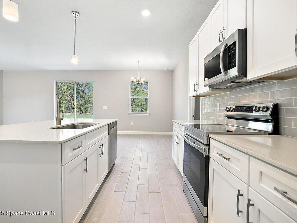 1080 Saint Johns Street, Palm Bay, FL 32909