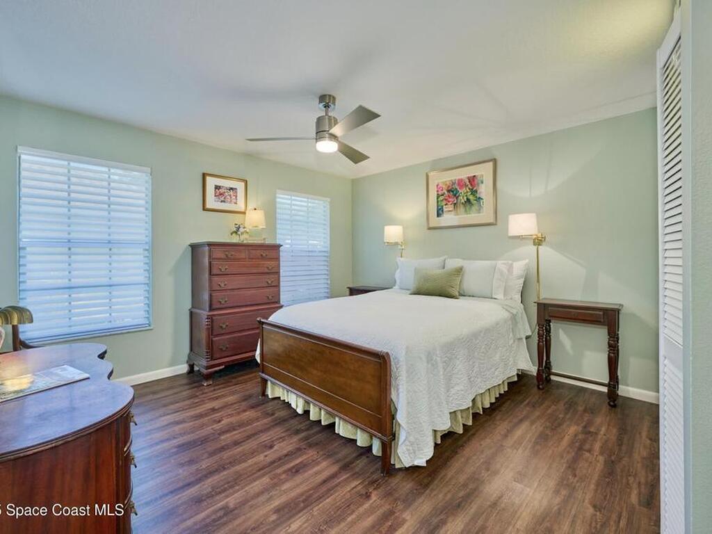527 10th Court, Vero Beach, FL 32962