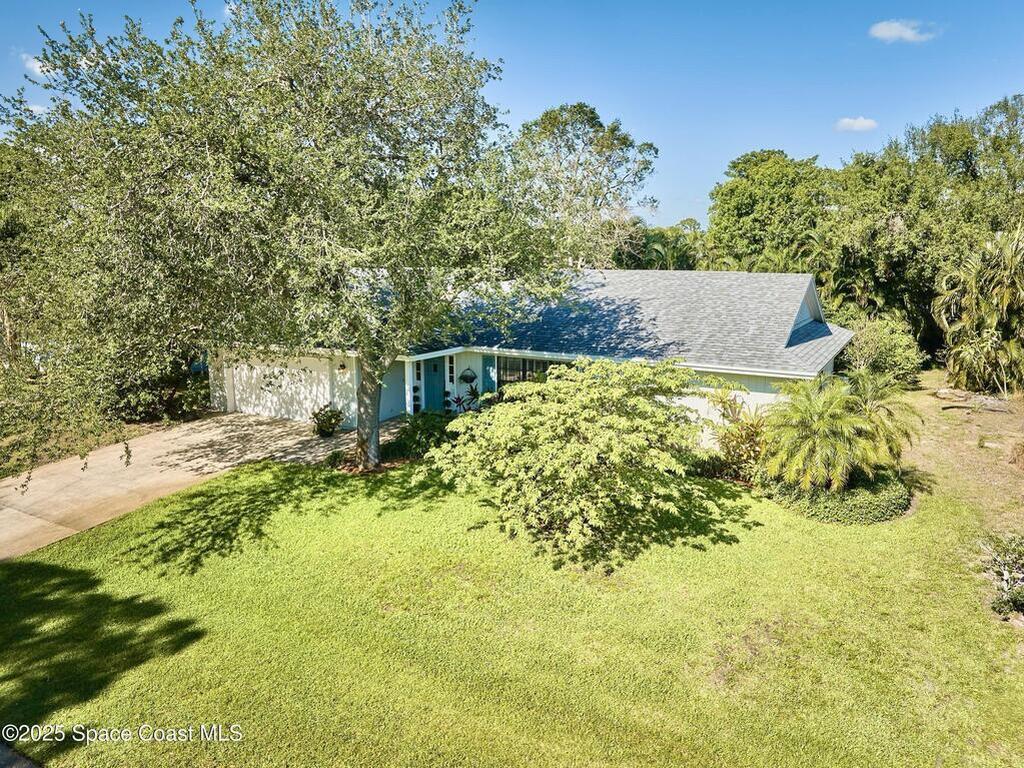 527 10th Court, Vero Beach, FL 32962