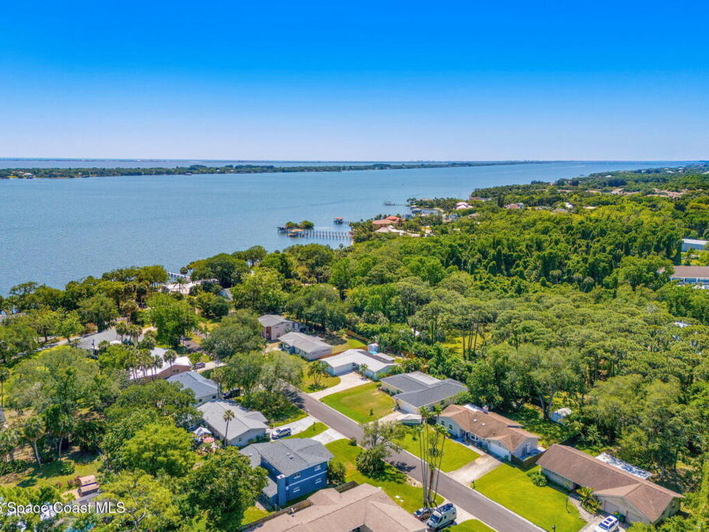 130 Oakledge Drive, Rockledge, FL 32955