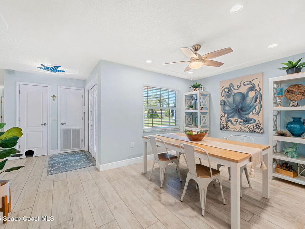 130 Oakledge Drive, Rockledge, FL 32955