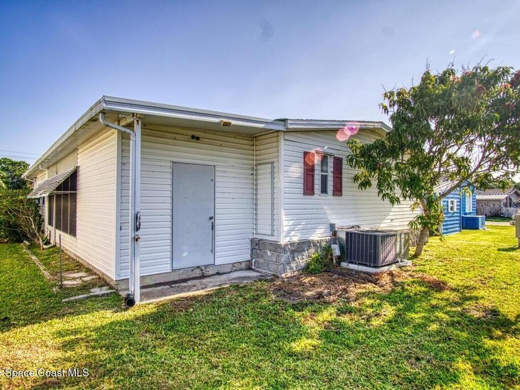2390 Coconut Palm Drive, Palm Bay, FL 32905