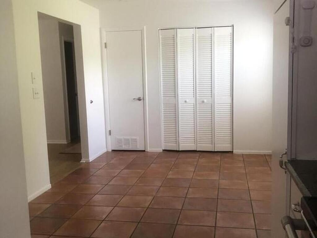 2046 Sea Avenue, Indialantic, FL 32903
