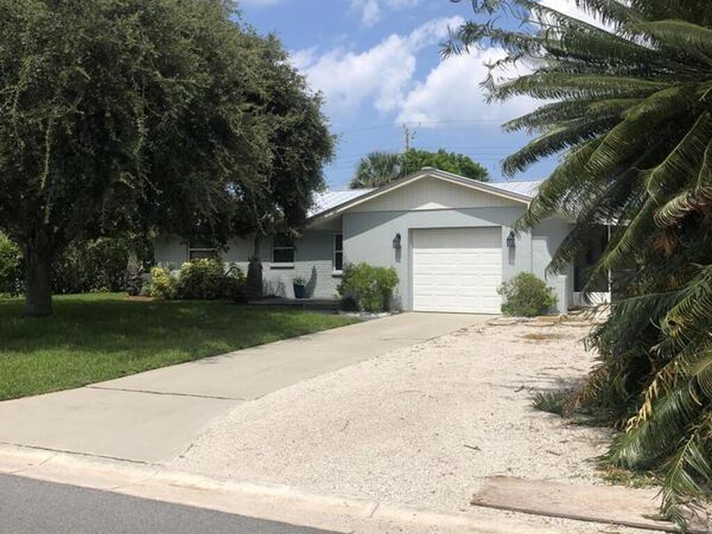 2046 Sea Avenue, Indialantic, FL 32903