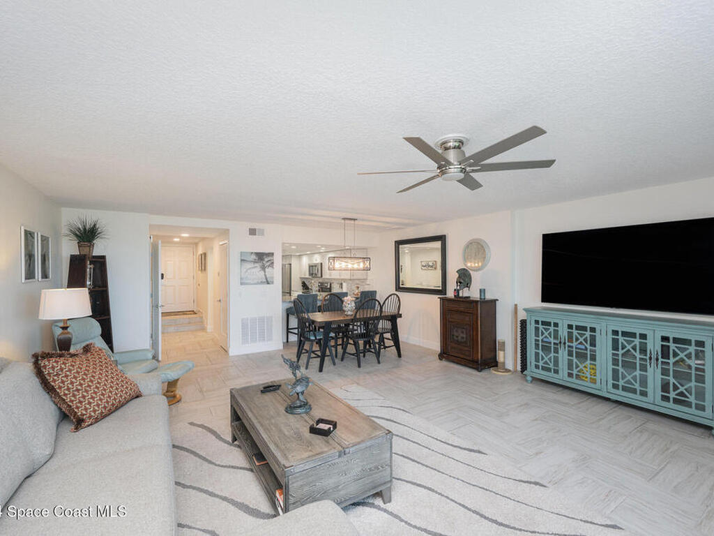 131 Jimmy Buffett Mem Highway, Satellite Beach, FL 32937