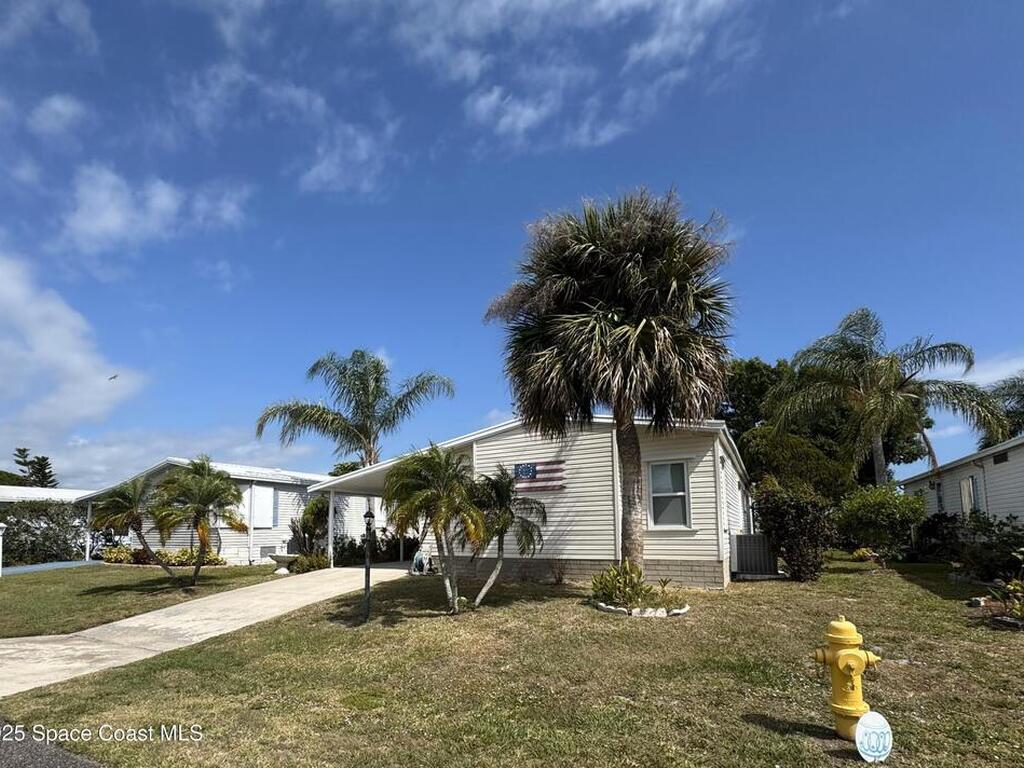 5400 Bannock Street, Micco, FL 32976