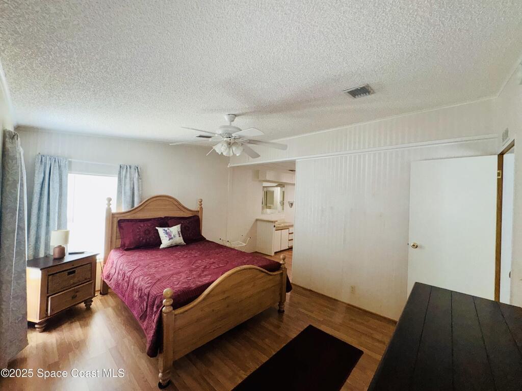 5400 Bannock Street, Micco, FL 32976
