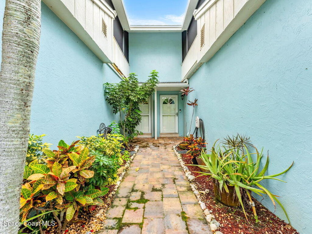 3 Cove Road, Melbourne Beach, FL 32951