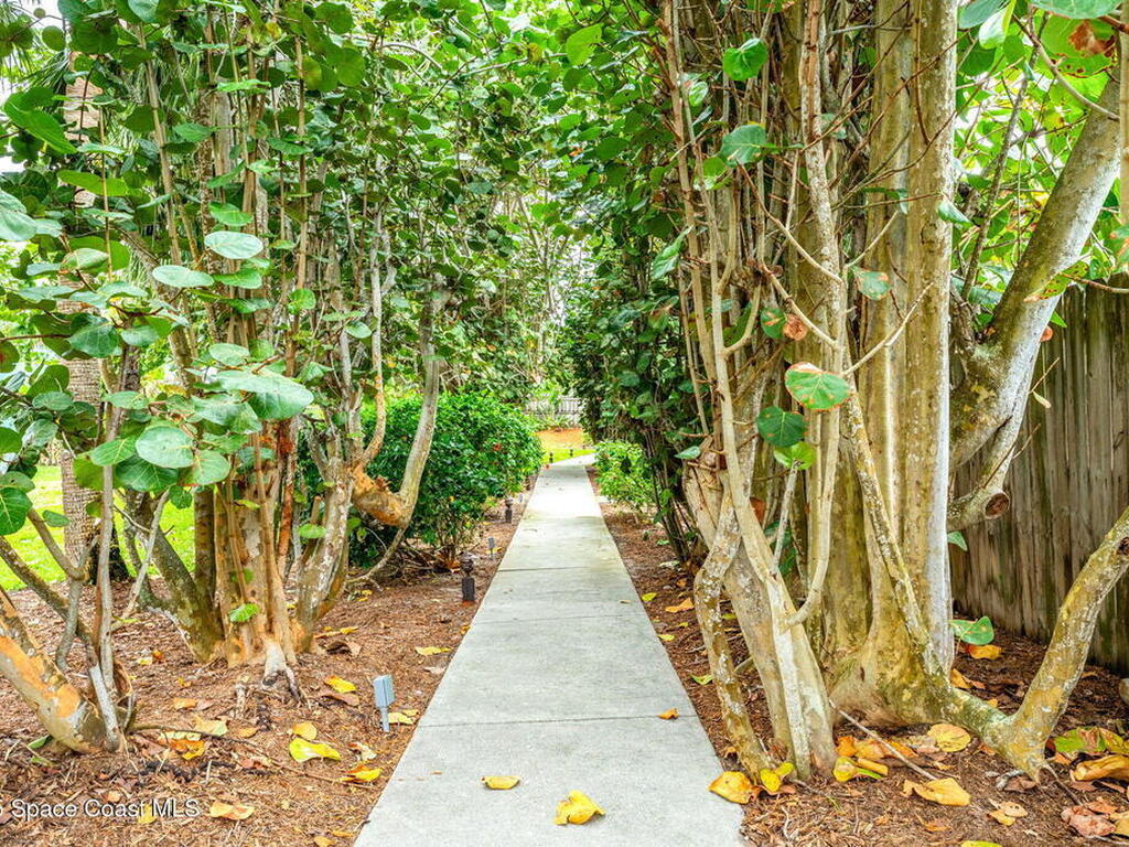 3 Cove Road, Melbourne Beach, FL 32951