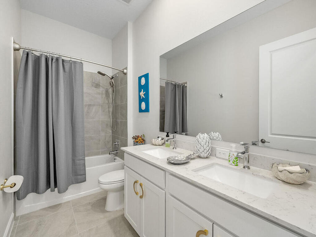 1202 Great Belt Circle, Melbourne, FL 32940