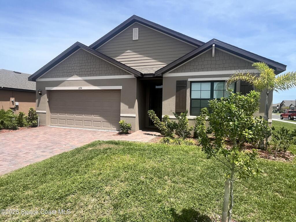 6714 Topaz Drive, Grant-Valkaria, FL 32949