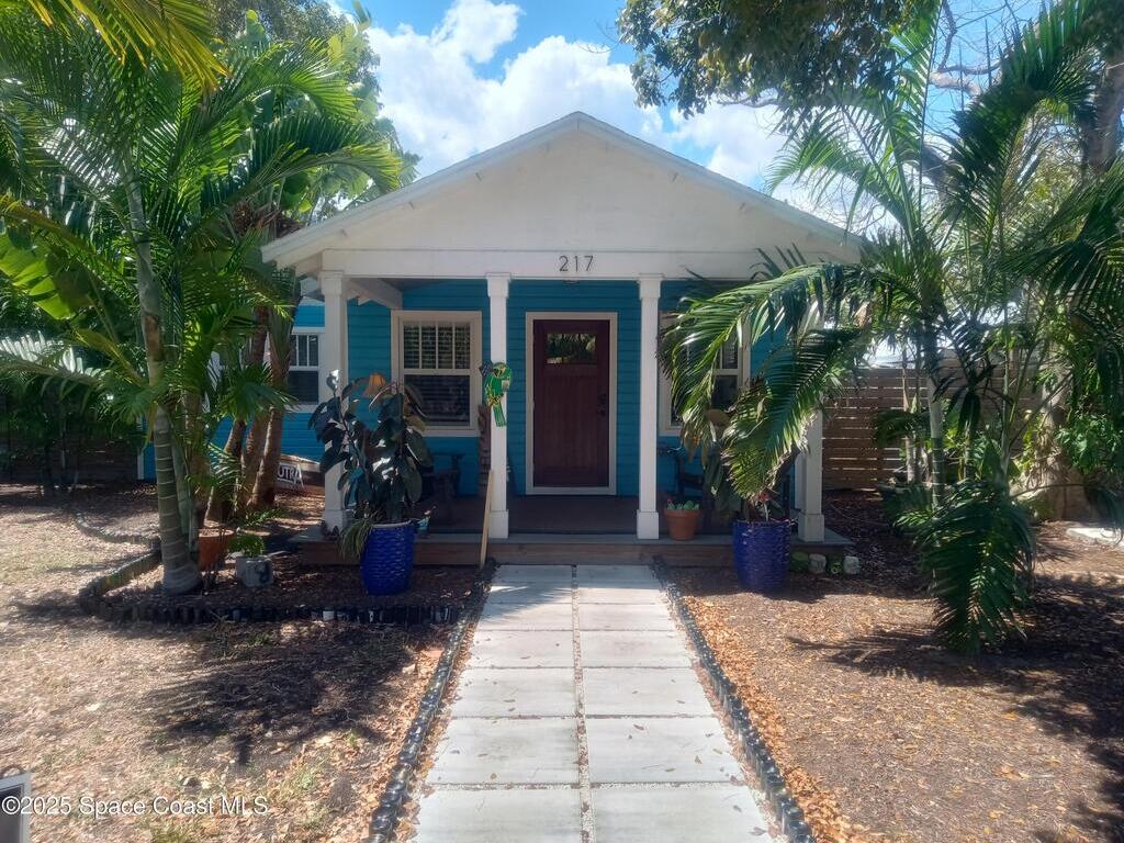 217 S J Street, Lake Worth, FL 33467