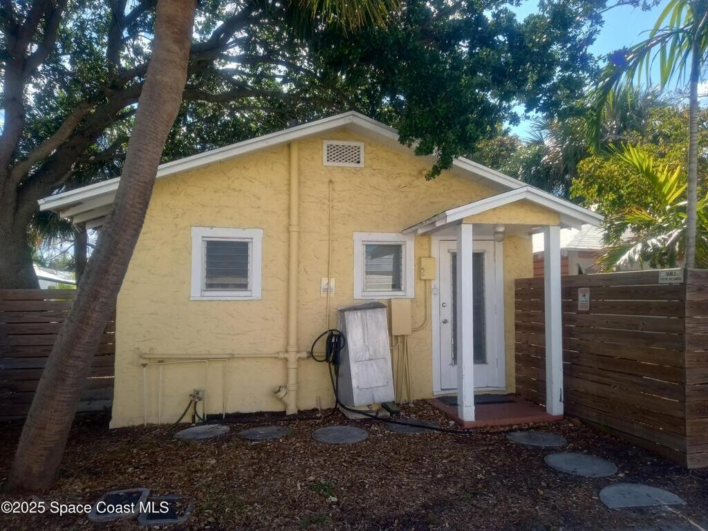 217 S J Street, Lake Worth, FL 33467