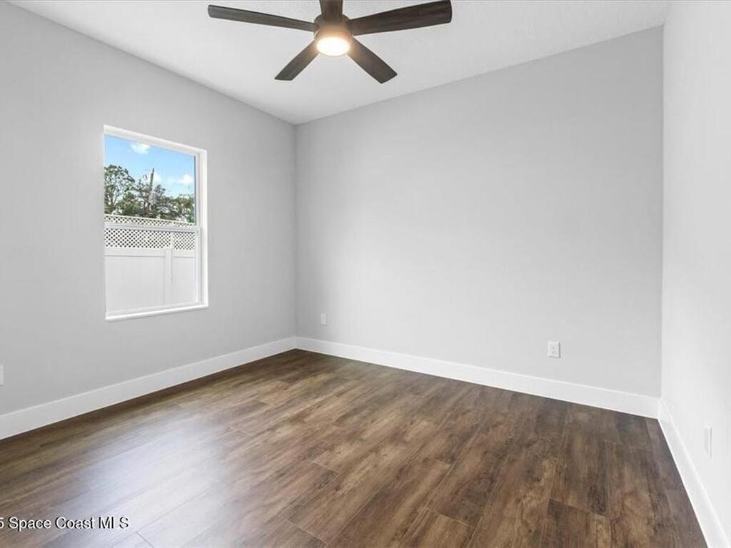 8276 100th Avenue, Vero Beach, FL 32967