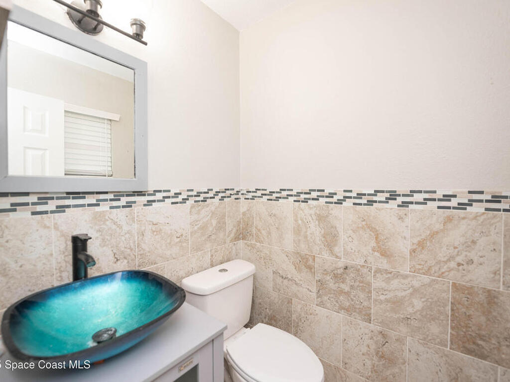 2121 Cindy Circle, Melbourne, FL 32935