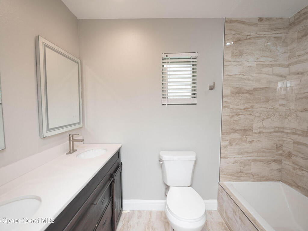 2121 Cindy Circle, Melbourne, FL 32935