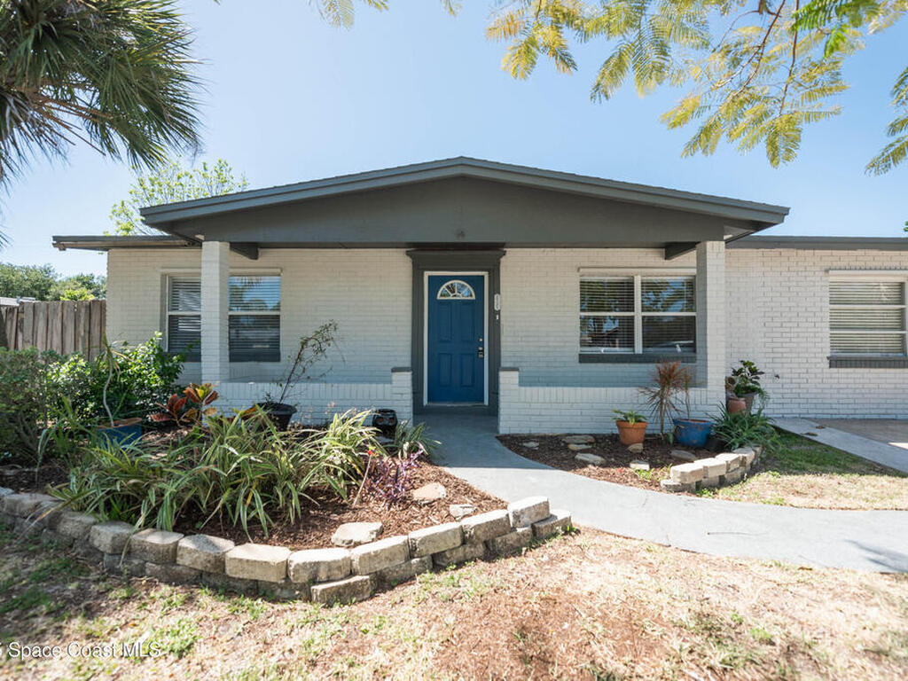 2121 Cindy Circle, Melbourne, FL 32935