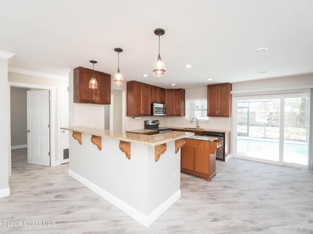 2121 Cindy Circle, Melbourne, FL 32935