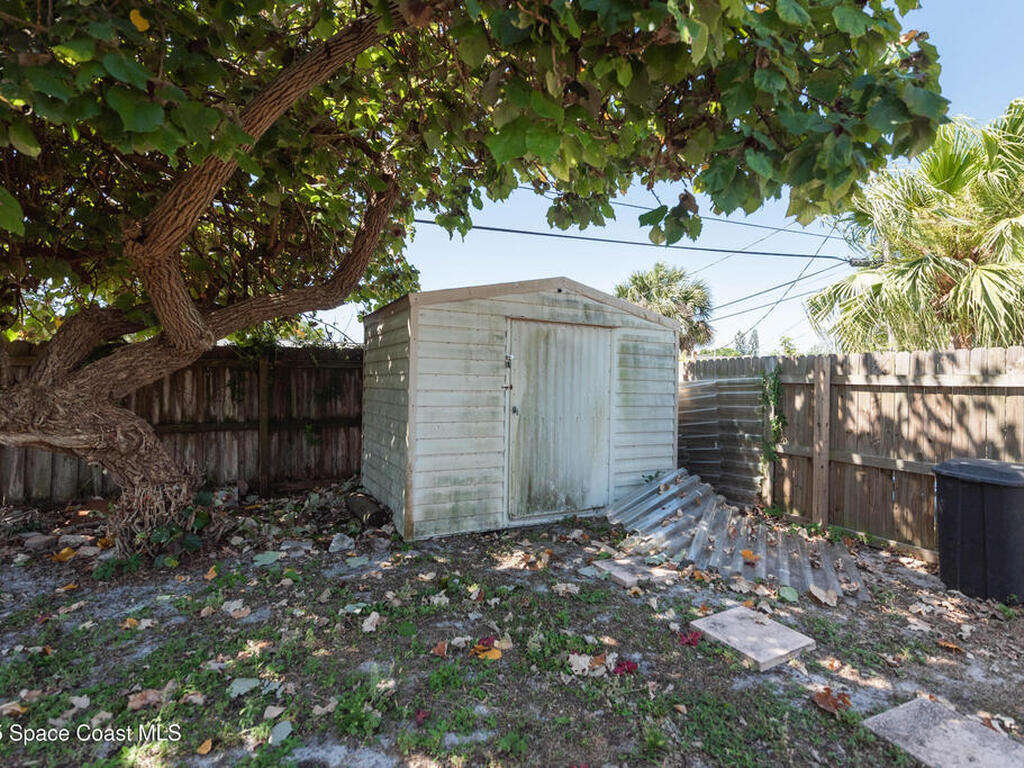 2121 Cindy Circle, Melbourne, FL 32935