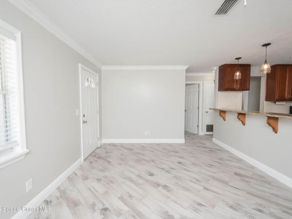 2121 Cindy Circle, Melbourne, FL 32935