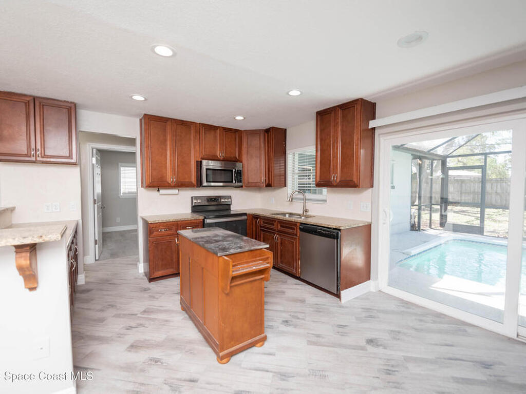 2121 Cindy Circle, Melbourne, FL 32935