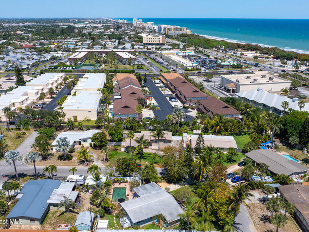 2571 Carmel Road, Indialantic, FL 32903