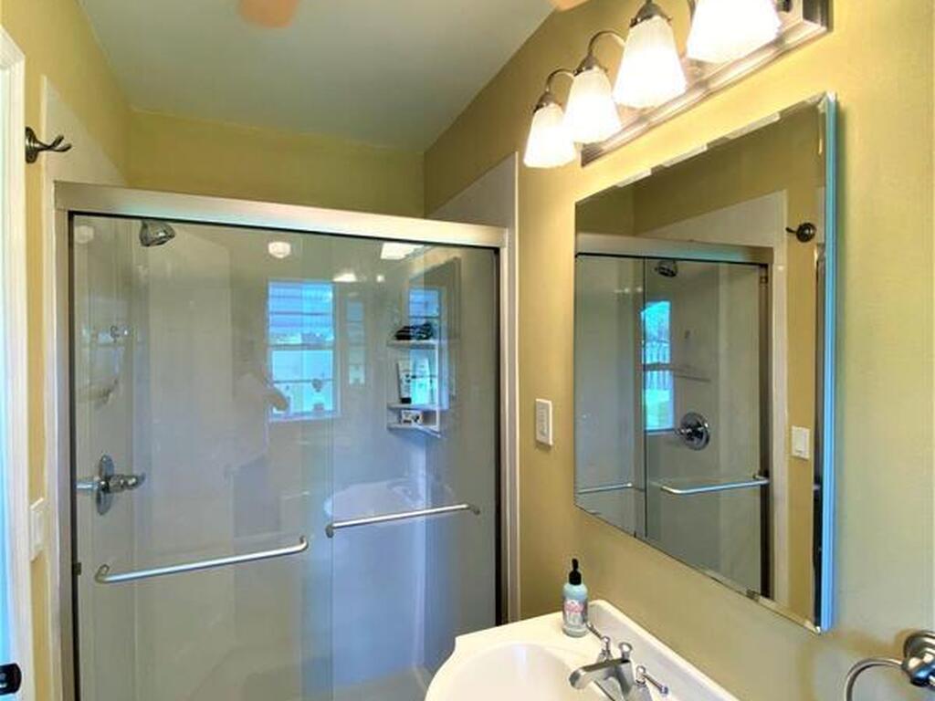 104 E Gadsden Lane, Cocoa Beach, FL 32931