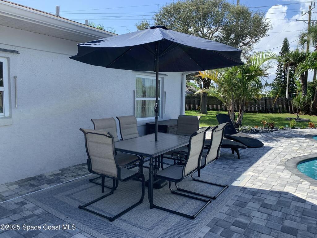 104 E Gadsden Lane, Cocoa Beach, FL 32931