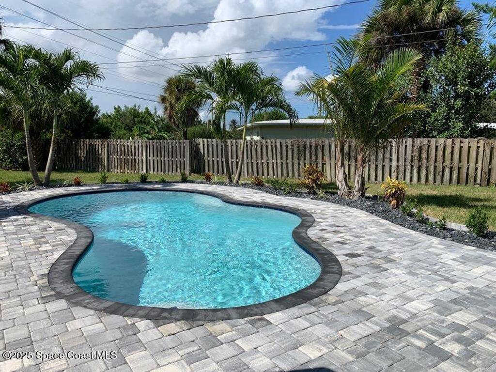 104 E Gadsden Lane, Cocoa Beach, FL 32931
