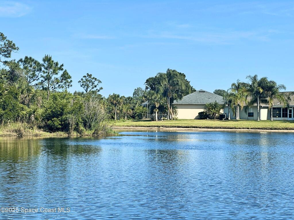 5081 Pointed Bill Court, Rockledge, FL 32955