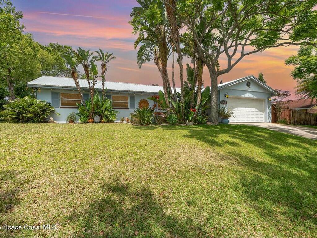 2562 Indian Hill Court, Titusville, FL 32780
