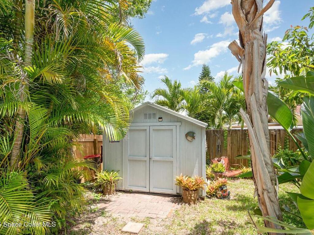 2562 Indian Hill Court, Titusville, FL 32780