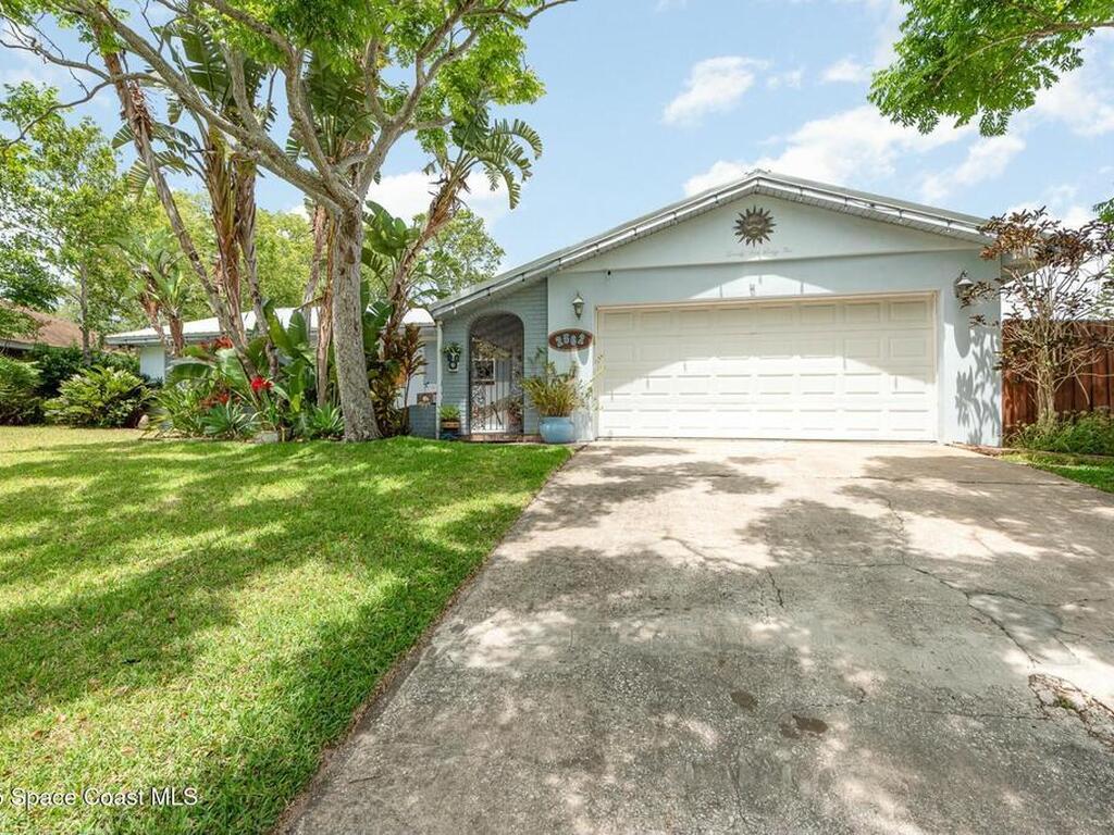 2562 Indian Hill Court, Titusville, FL 32780