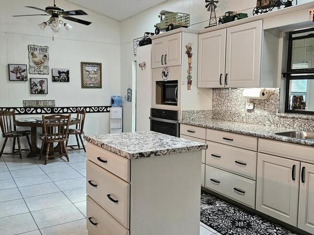 4720 Sand Point Road, Grant, FL 32949