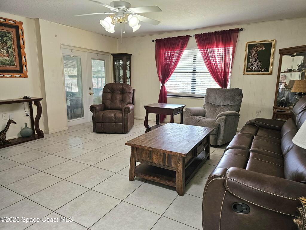4720 Sand Point Road, Grant, FL 32949