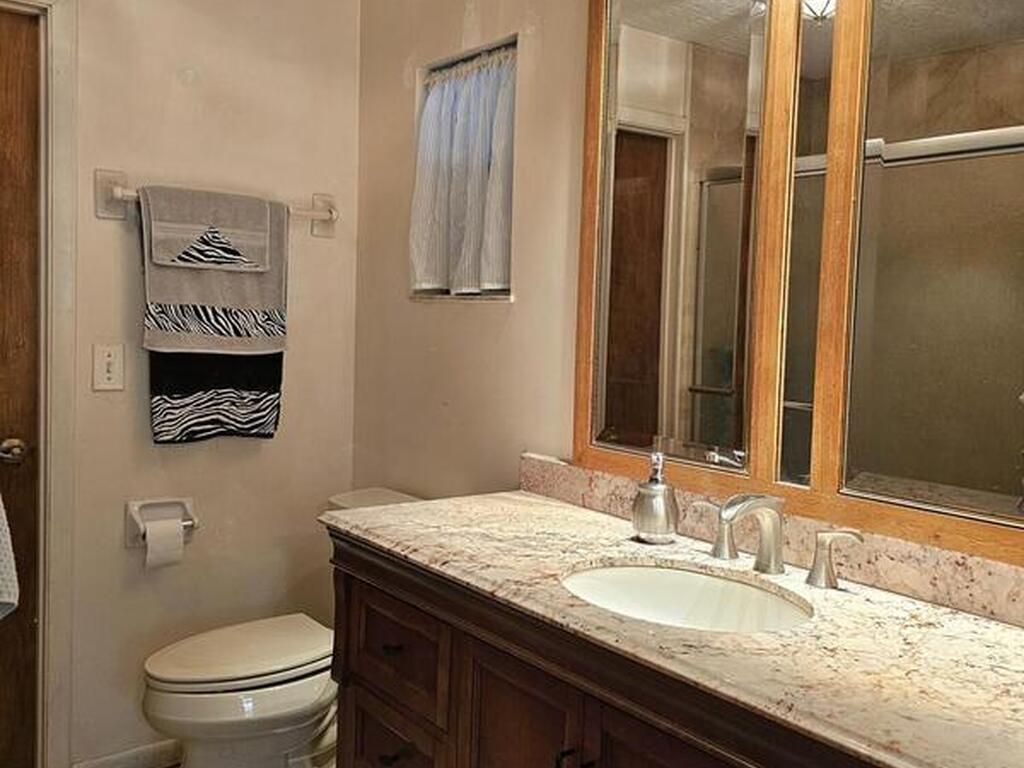 4720 Sand Point Road, Grant, FL 32949