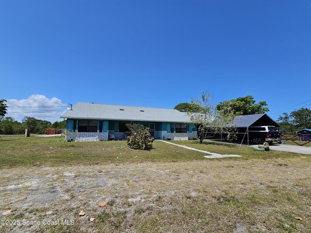 4720 Sand Point Road, Grant, FL 32949