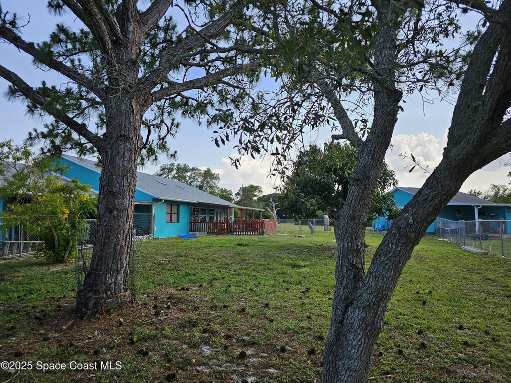 4720 Sand Point Road, Grant, FL 32949