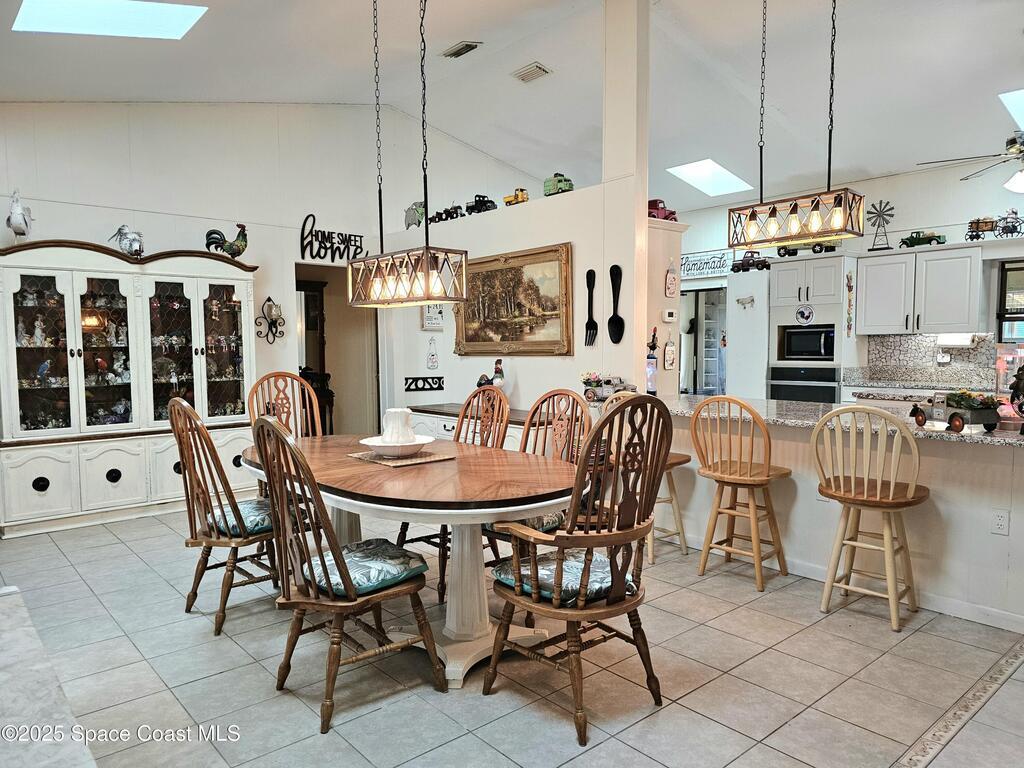 4720 Sand Point Road, Grant, FL 32949
