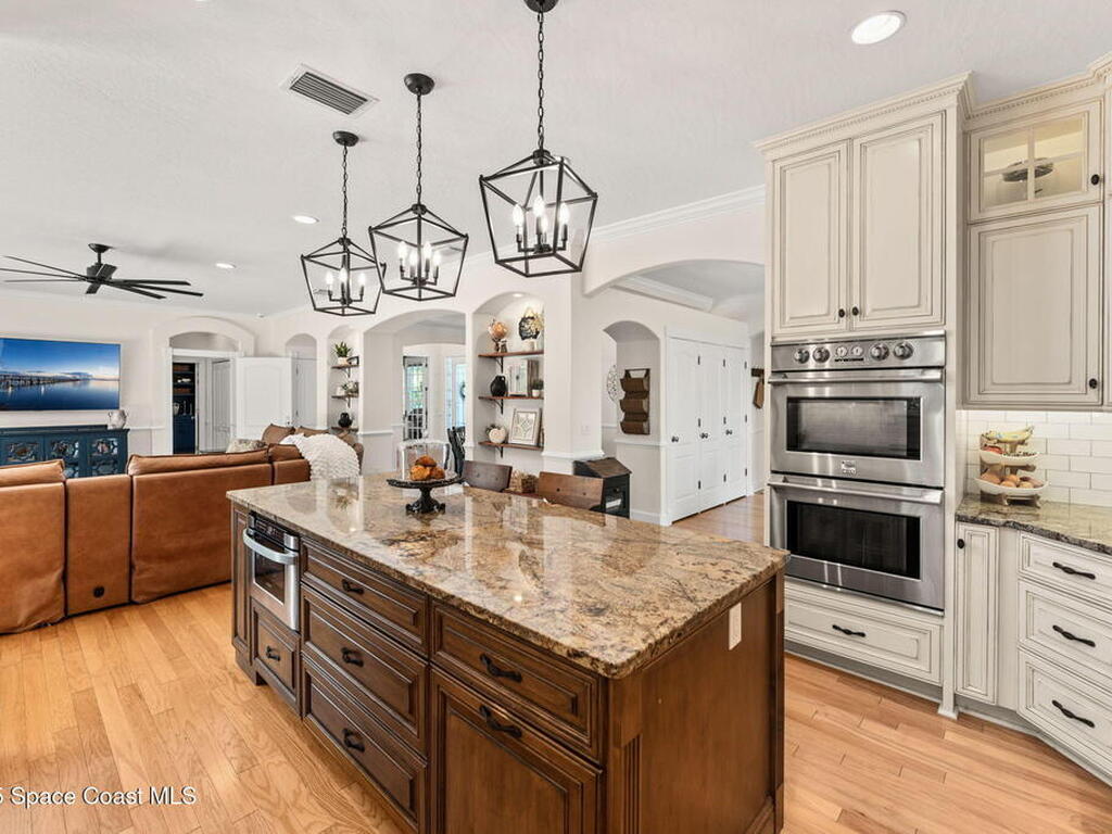 250 Baytree Drive, Melbourne, FL 32940