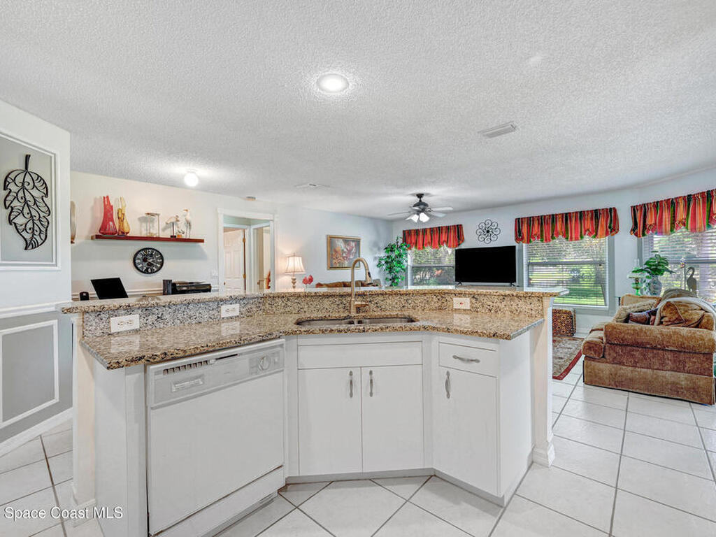 1375 Coventry Circle, Melbourne, FL 32904