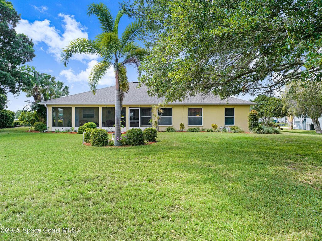 1375 Coventry Circle, Melbourne, FL 32904
