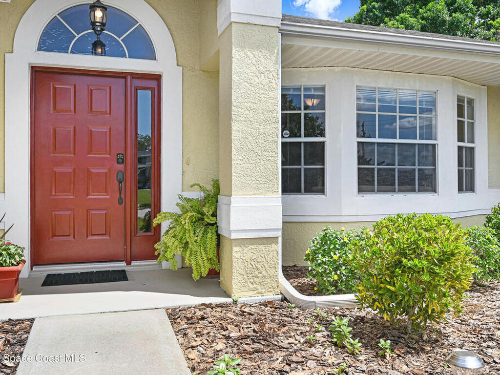 1375 Coventry Circle, Melbourne, FL 32904