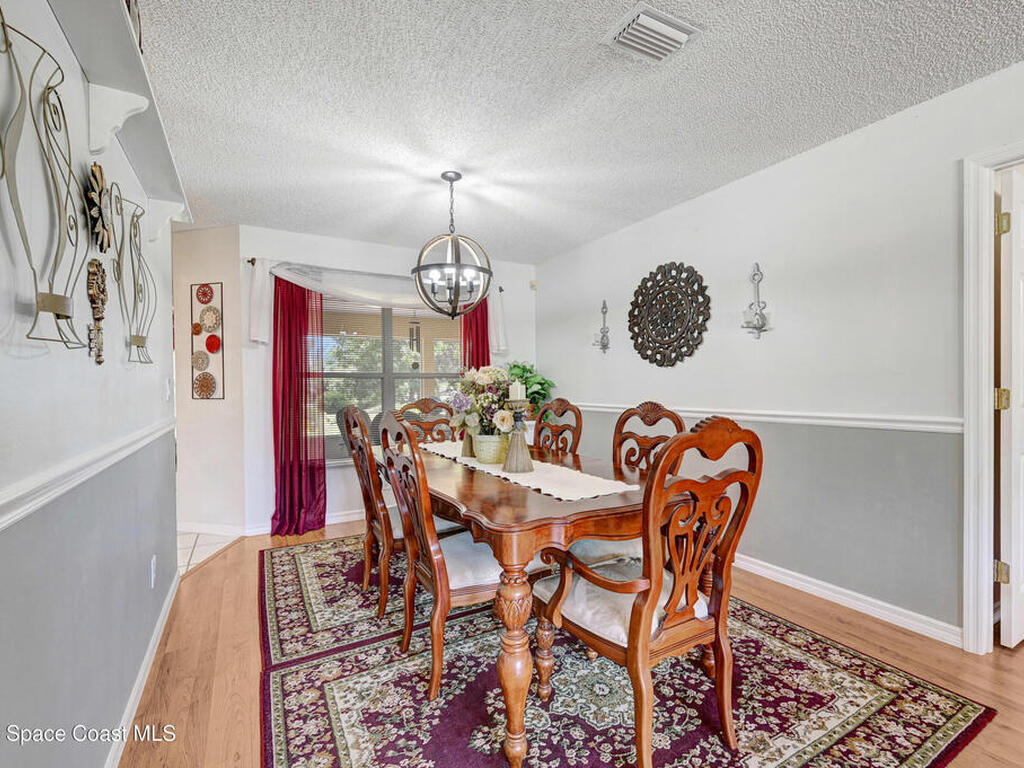 1375 Coventry Circle, Melbourne, FL 32904