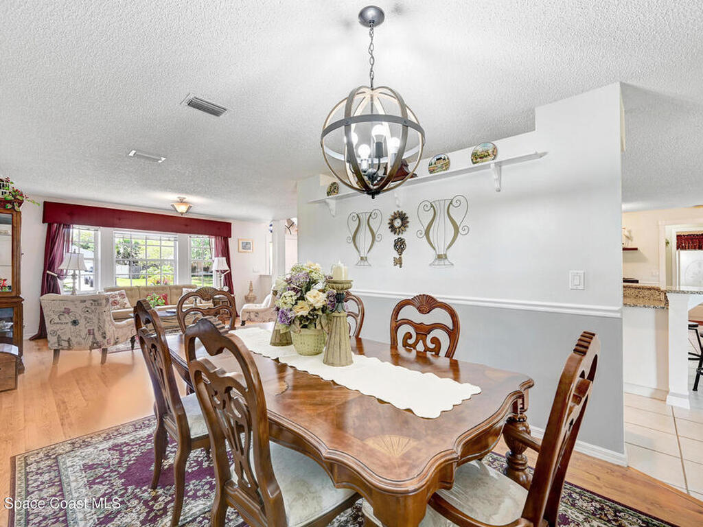 1375 Coventry Circle, Melbourne, FL 32904